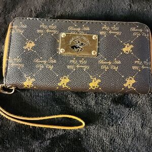 Beverly Hills Polo Club Black & Gold Logo Zip Wristlet